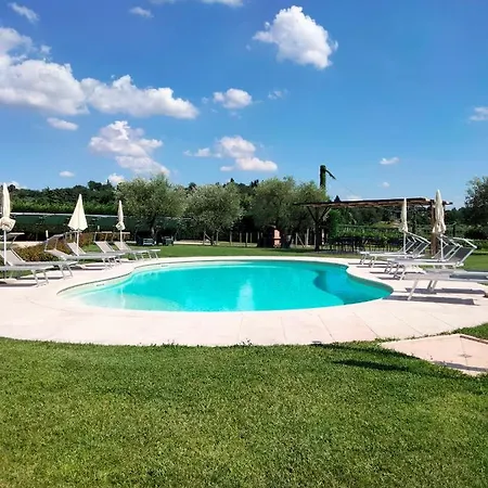 Le Ginestre Apartament